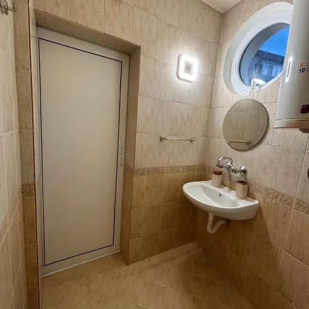 студио за гости при нана