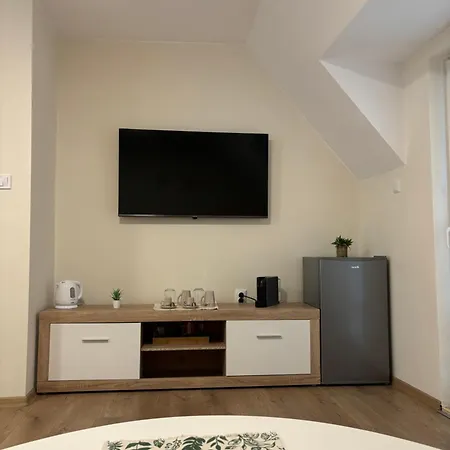 студио за гости при нана * Burgas City