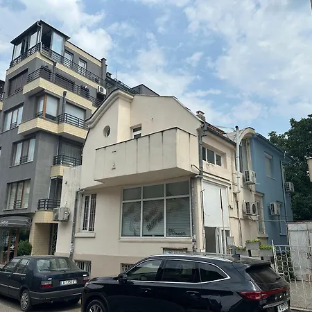 студио за гости при нана Pensionat Burgas
